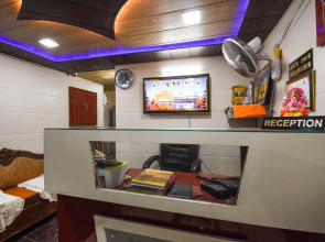 SPOT ON 63445 Deep Guest House
