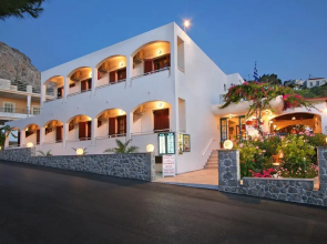 Nefeli Hotel