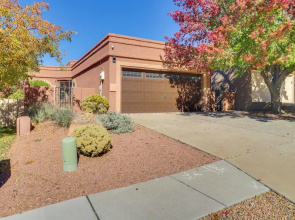 Covered Patio & Private Yard: Albuquerque Retreat