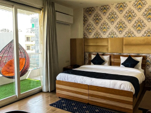 Sky Suites Huda City Center