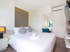 Full SeaView 2BR Apartment B61 in Oceana, Kamala