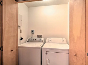 Walk to Pool & Lake: Albrightsville Vacation Home!