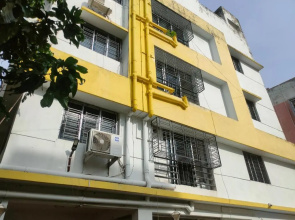 STAYMAKER Mishika Guest House