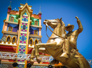 Casa De Férias Familiar Com Linda Vista à 300m Da Meia Praia De Navegantes