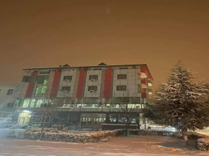 Piazza Hotel
