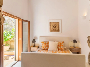 Mallorca Beautiful Villa With Pool in Puigpunyent