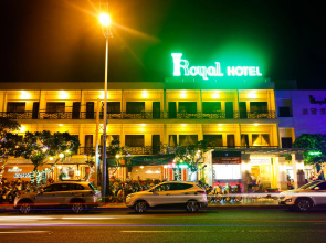 Royal Hotel