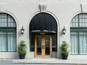 Hampton Inn & Suites Atlanta-Downtown