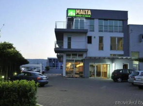 Motel Aura