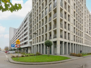 Warsaw Apartment With Parking by Renters