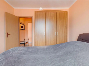 The best OLD TOWN view apartment, 5 min walk, parking (2+2)