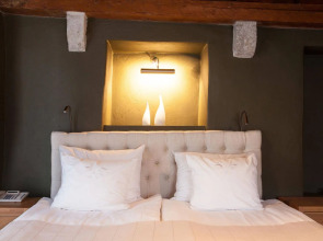 The Three Sisters Hotel