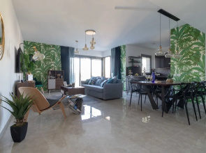 Royal haneviim Boutique palace