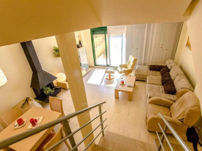 House With 3 Bedrooms in Tarragona, With Wonderful Mountain View, Priv