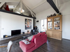 Loft Apartment in the 18th