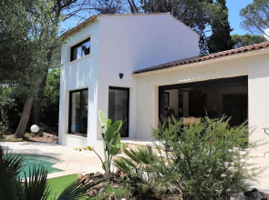 Lavish Holiday Home in Frejus With Private Swimming Pool