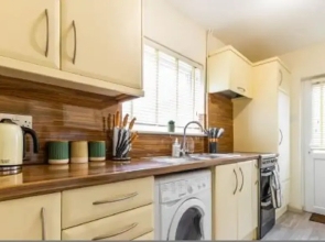Host Stay Corner Cottage