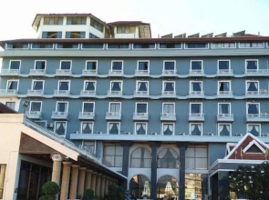 Nattirat Grand Hotel