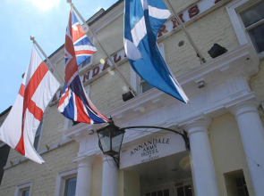 Annandale Arms Hotel