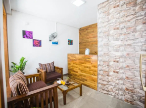 Maple Tree Residencies