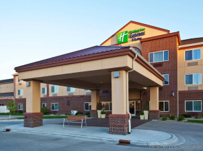 Holiday Inn Express & Suites Aberdeen by IHG