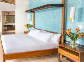 Hotel Three Sixty - Adults Only