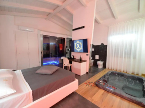 X Hotel