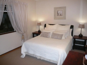 Dusk to Dawn Guesthouse