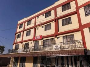 Elris Guest House & Hotel