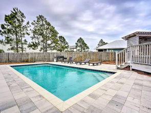 Amazing PCB Villa: Private Pool & Lounge Space