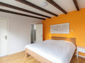 Bungalow in Sint Maartenszee Near Dunes