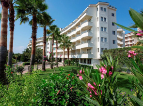 Utopia Beach Club