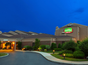 Courtyard by Marriott Rochester Brighton