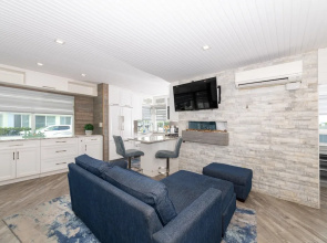 Tropic Isle Boutique Hotel