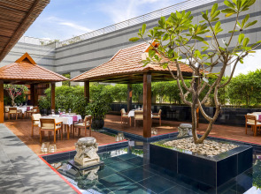 Grand Hyatt Mumbai Hotel and Serviced Apartments