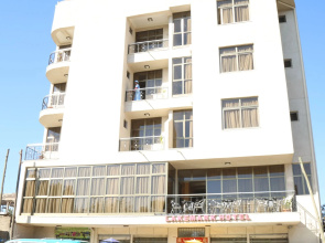 Lake Mark Hotel