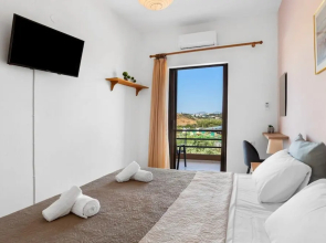 Sun Beach Apartment in Chania 15