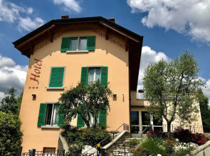 Cornelle Hotel