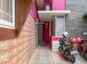 d'H Mansion La Rosa Syariah Sentul RedPartner