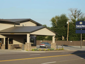 Boarders Inn & Suites by Cobblestone Hotels - Syracuse