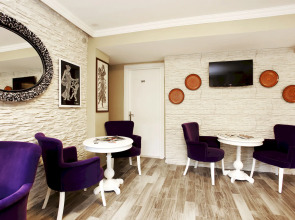 Spinel Hotel - Old City