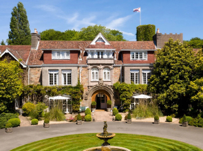 Longueville Manor