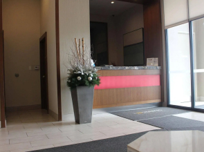 Custom Luxury Suite - By Elite Suites