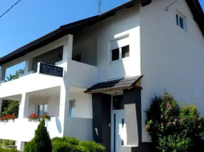 Apartments Jurašić