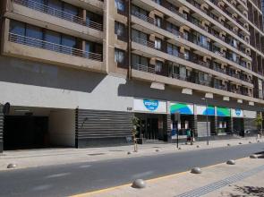 Santiago Aparts