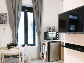 Irene Apartment & Studio - City Center