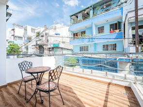 Cozrum Homes - Autumn House