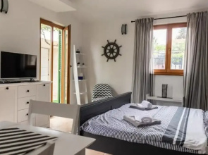 Kike - 60 Meters From the Beach - SA1