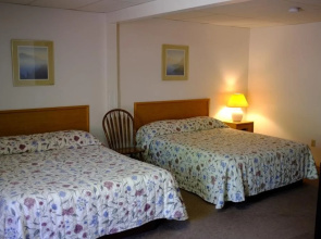 Golden North Inn