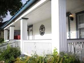 Bryn Oaks Bed and Breakfast